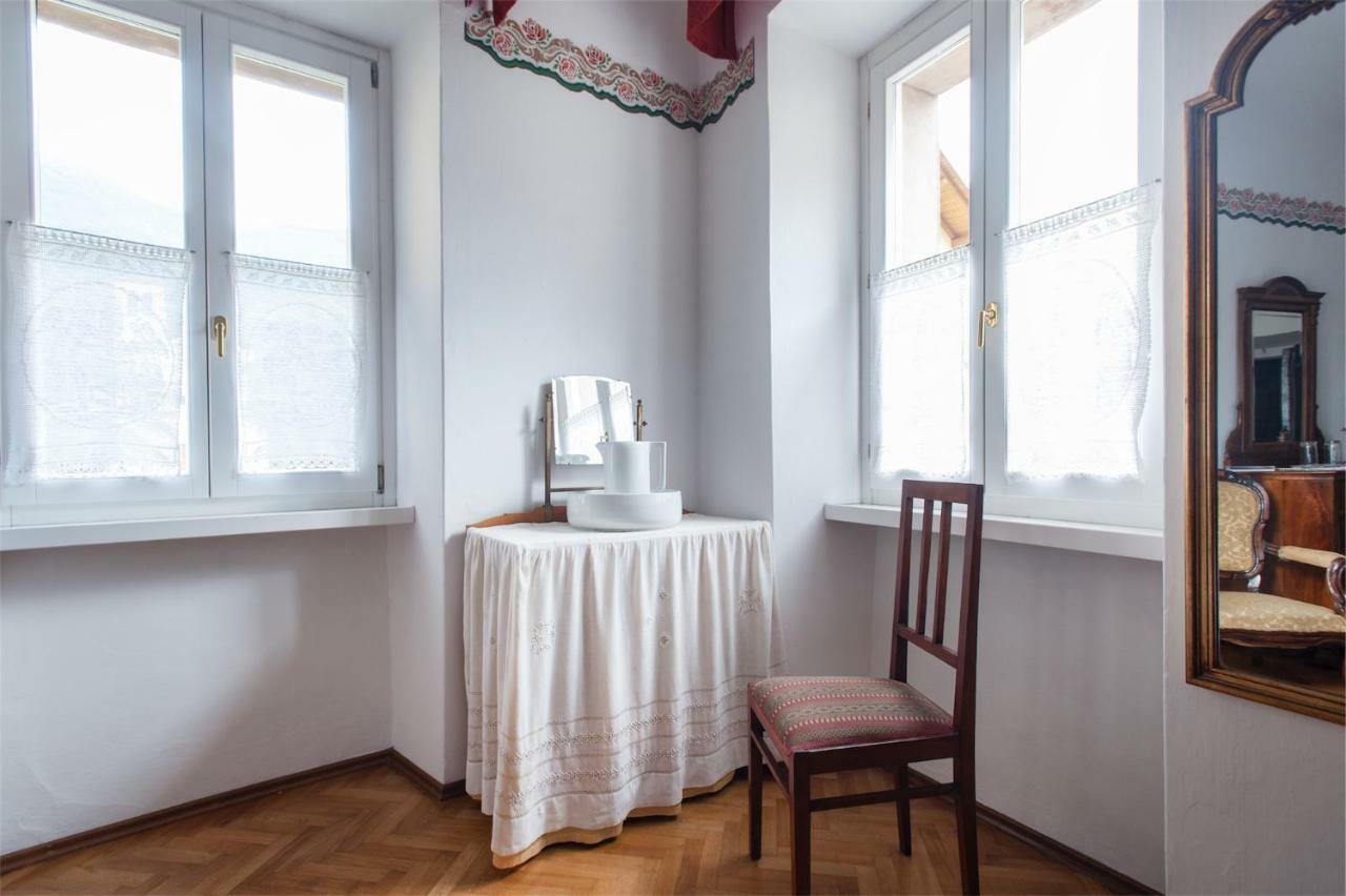 Ferienwohnung Dimora Storica Caproni Arco Exterior foto