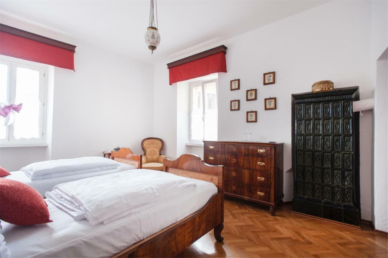 Ferienwohnung Dimora Storica Caproni Arco Exterior foto
